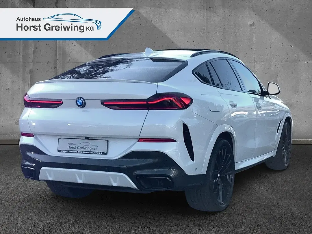 BMW X6 M - Thumbnail 3