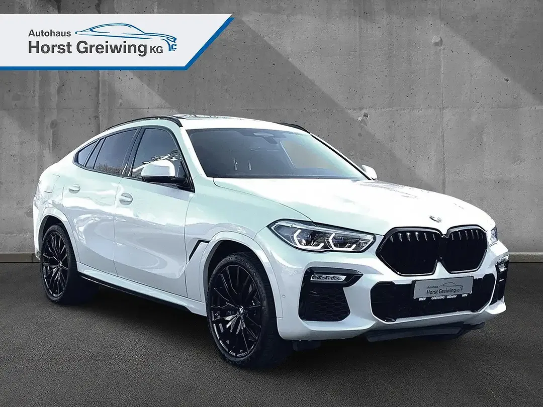 BMW X6 M - Thumbnail 4