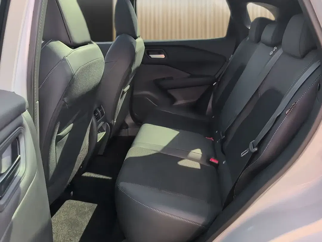 Nissan Qashqai 1.3 N-Connecta - foto 15