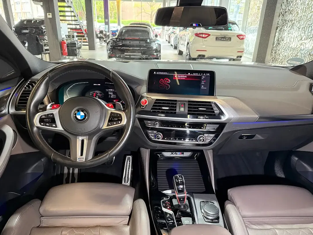 BMW X4 M Competition - Thumbnail 6