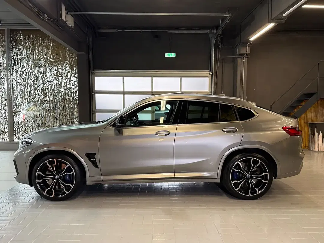 BMW X4 M Competition - foto 2