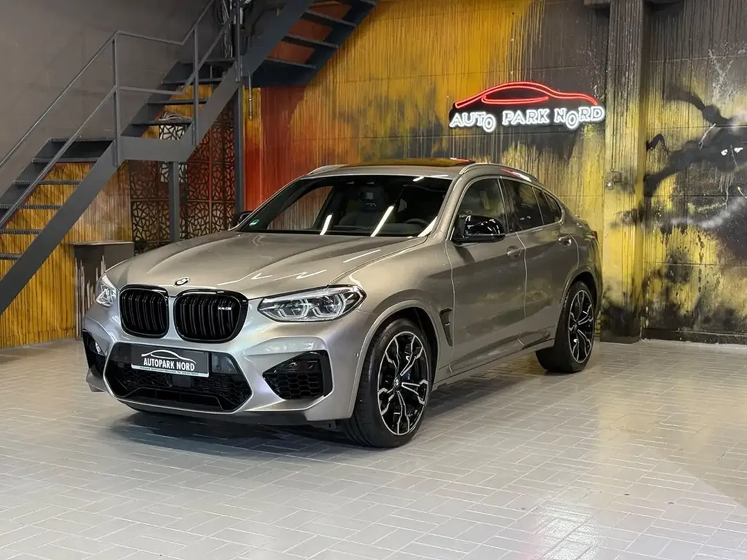 BMW X4 M Competition - Thumbnail 3