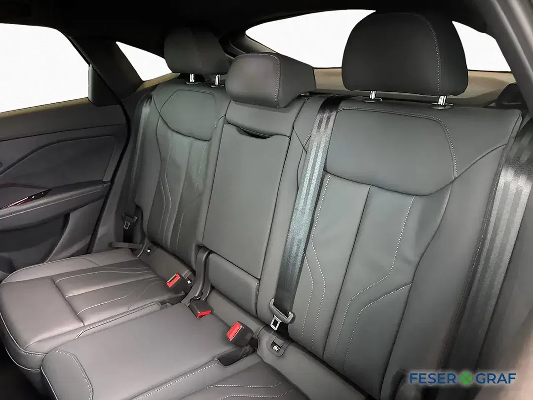 Audi Q3 TFSI plus S line - Thumbnail 11