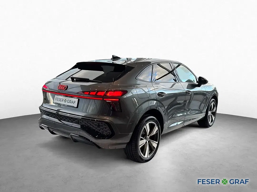 Audi Q3 TFSI plus S line - Thumbnail 4