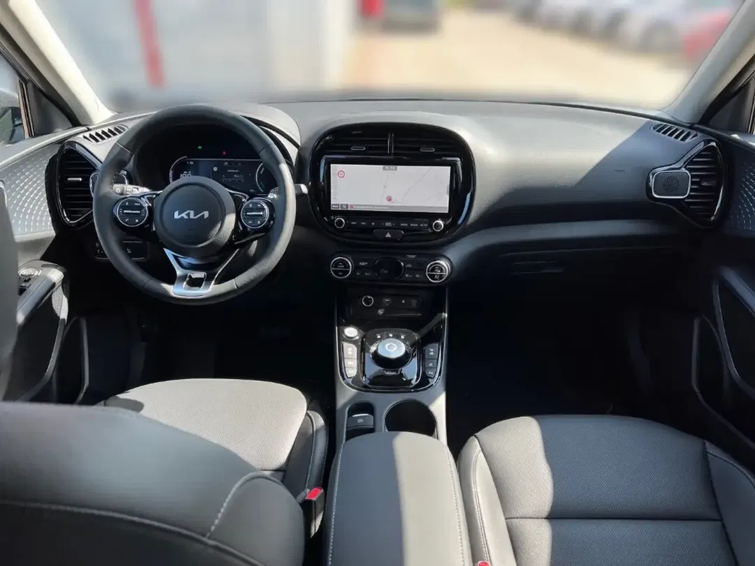 Kia Soul EV - Thumbnail 9