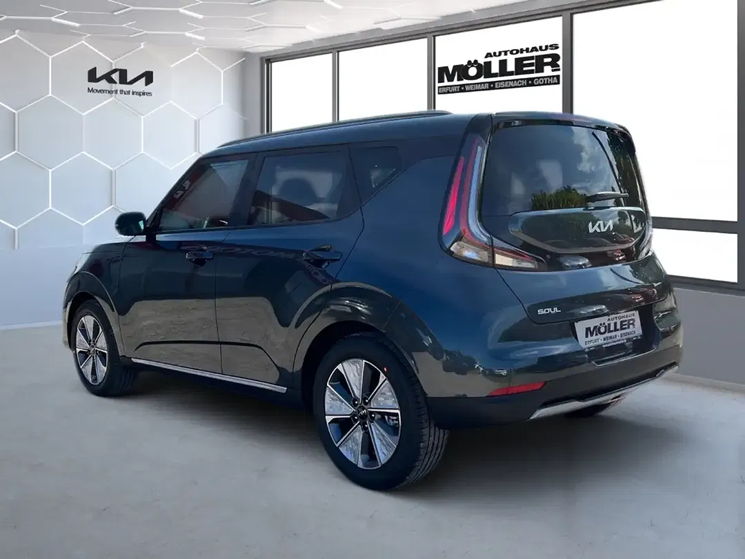 Kia Soul EV - Thumbnail 3