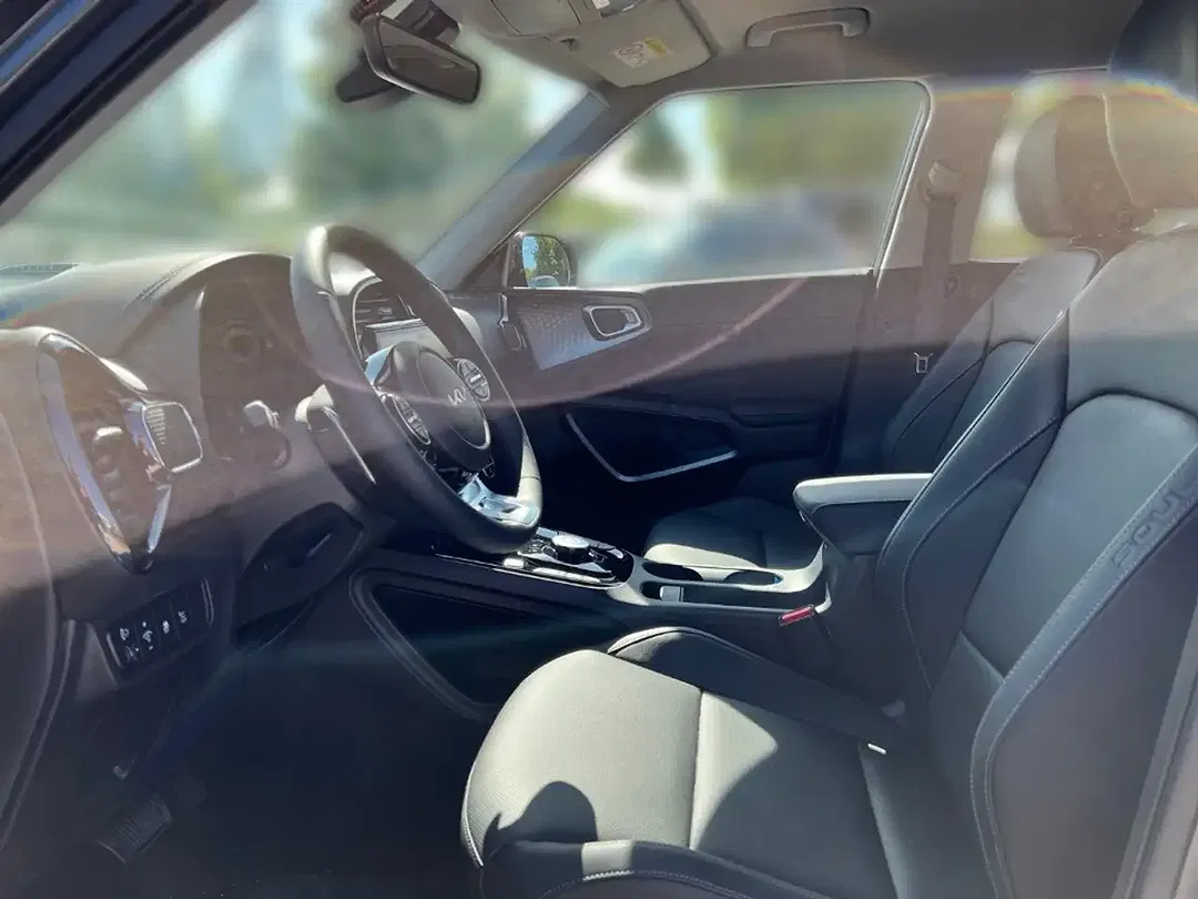 Kia Soul EV - Thumbnail 6