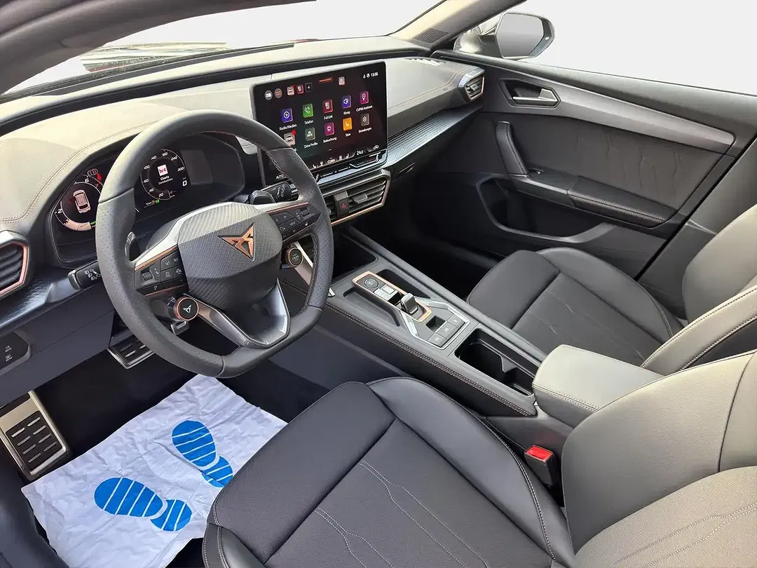 CUPRA Leon 1.5 eTSI DSG Sportstourer - Thumbnail 11