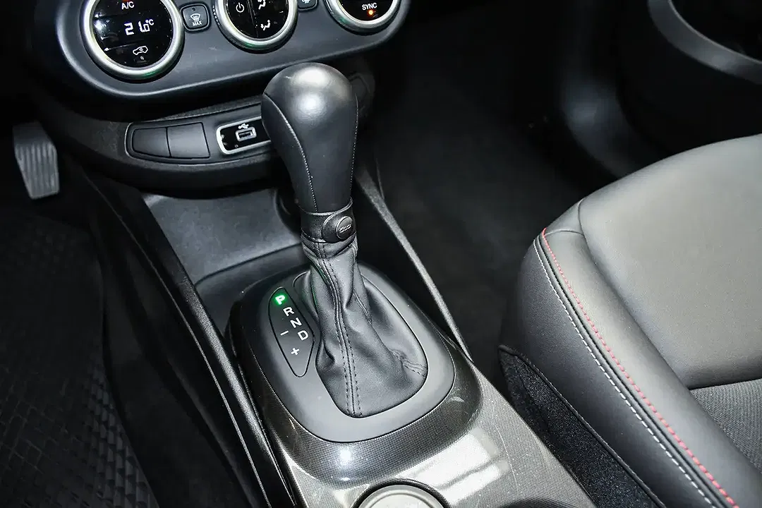 Fiat 500X 1.5 Hybrid DCT Sport - foto 15