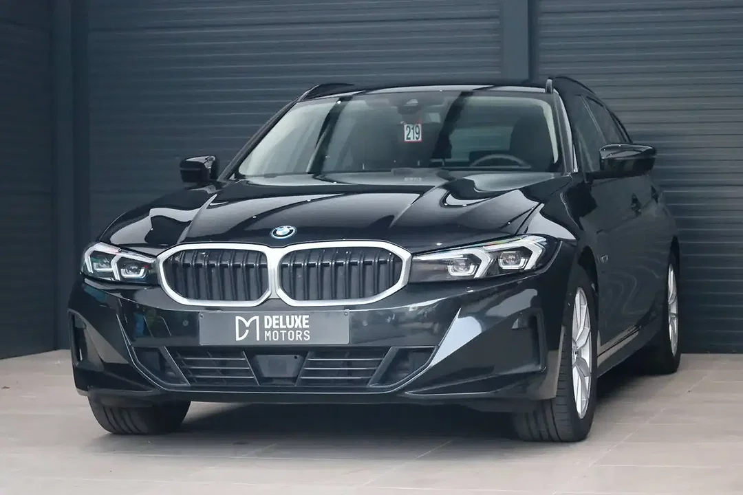 BMW 320 Touring - Afbeelding 1