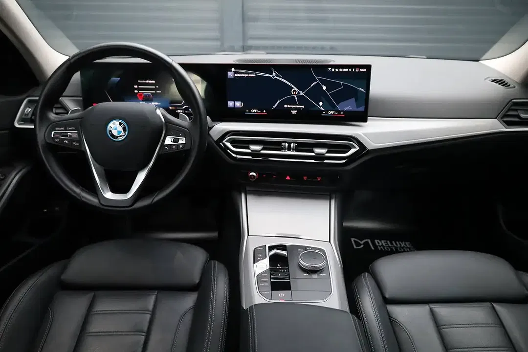 BMW 320 Touring - Thumbnail 5