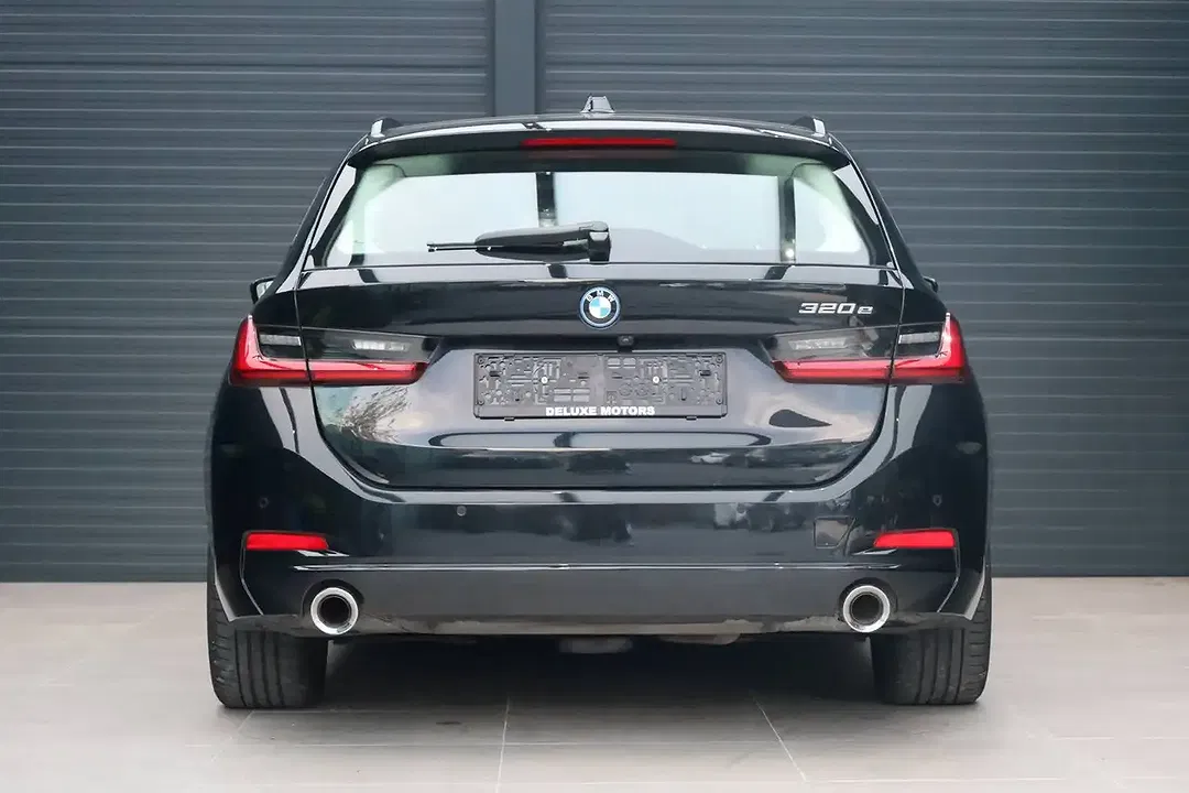 BMW 320 Touring - Thumbnail 8