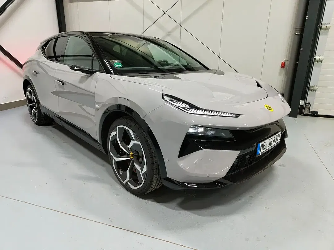 Lotus Eletre R - foto 1