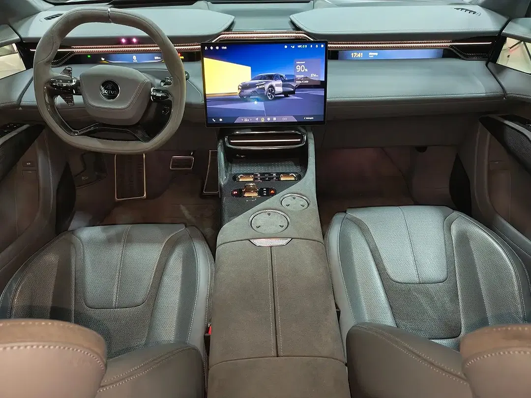 Lotus Eletre R - Thumbnail 9