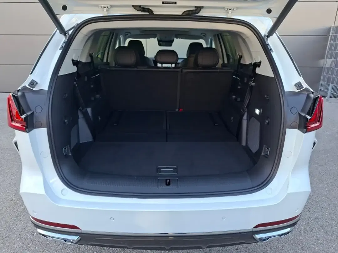MG MGS9 PHEV Luxury - Thumbnail 10