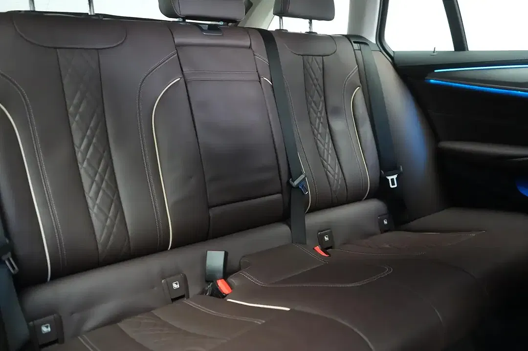BMW 530 Touring Luxury Line - Thumbnail 13