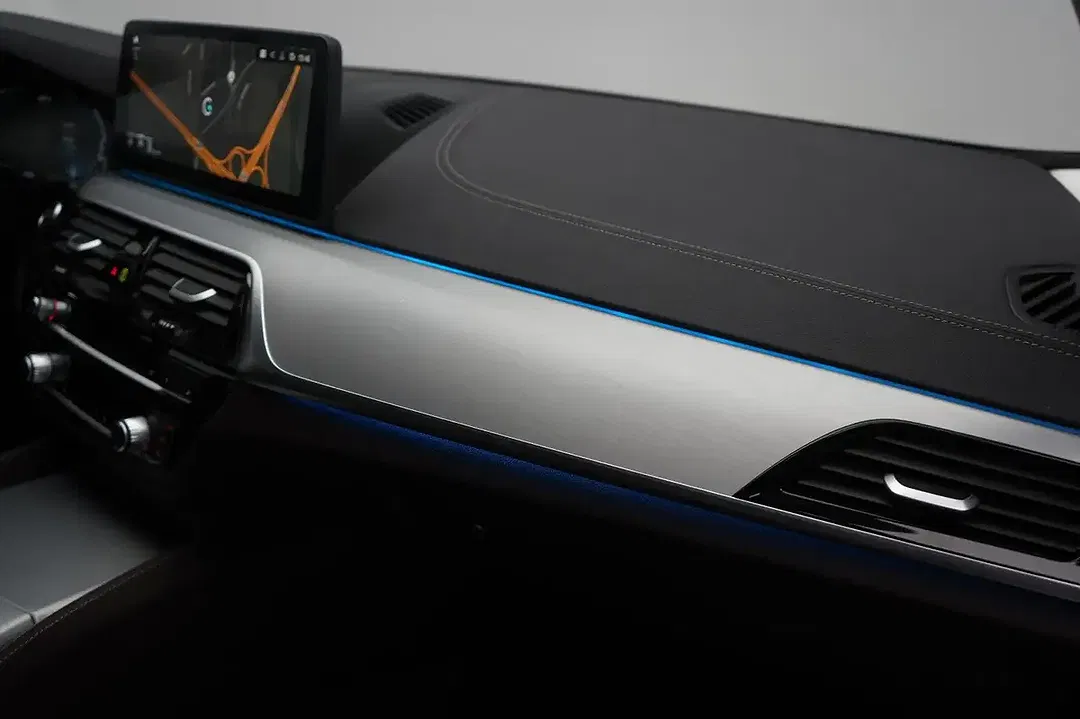 BMW 530 Touring Luxury Line - Thumbnail 31