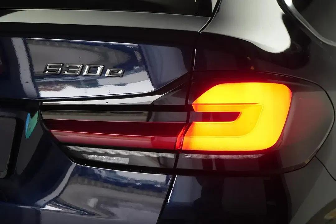 BMW 530 Touring Luxury Line - Thumbnail 47