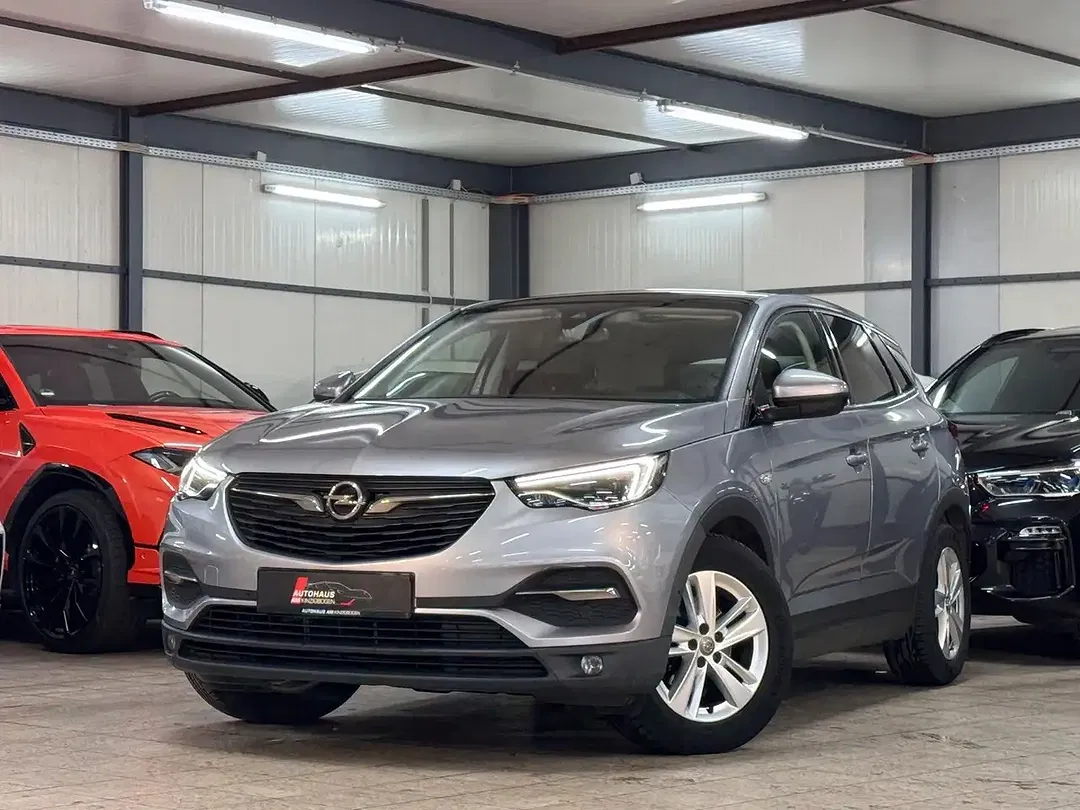 Opel Grandland X - Thumbnail 3
