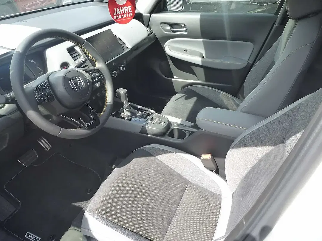 Honda Jazz 1.5 Hybrid e:HEV i-MMD Advance Sport - Thumbnail 11