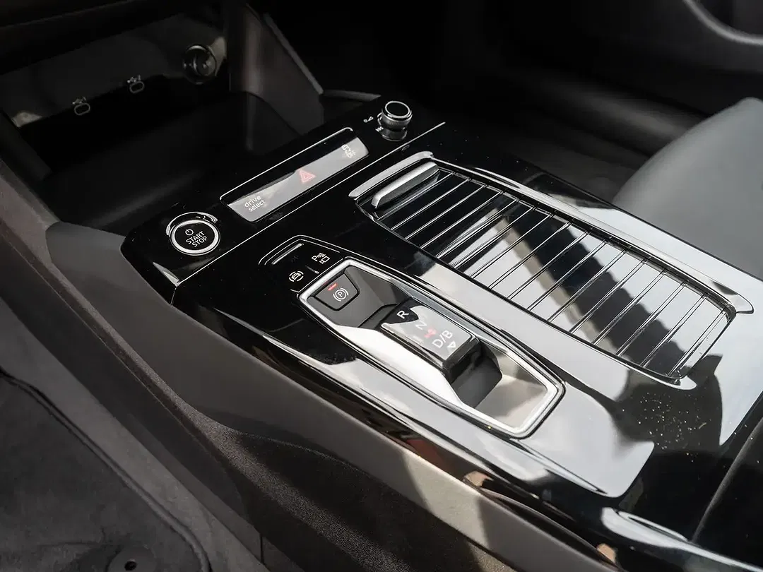 Audi A6 e-tron Matrix LED S line - Thumbnail 12