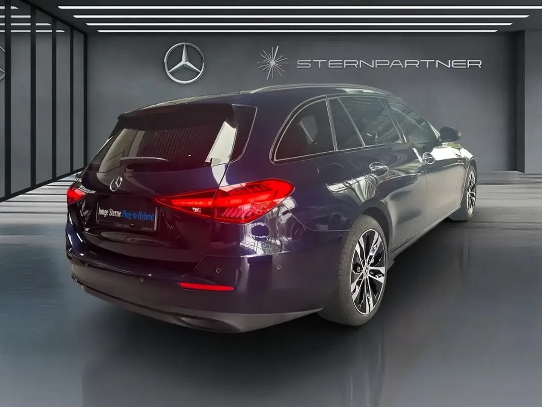 Mercedes-Benz C 300 Night - Thumbnail 12