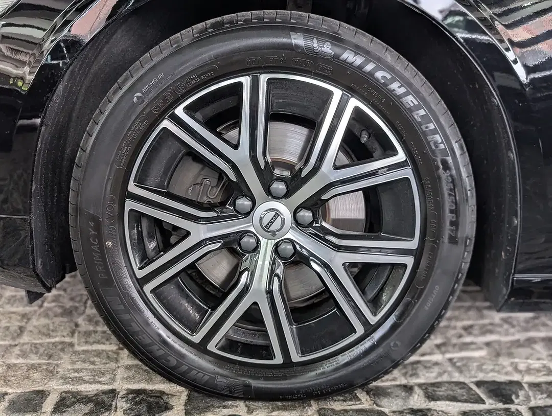 Volvo V60 B3 2.0 MHEV Core - Thumbnail 9