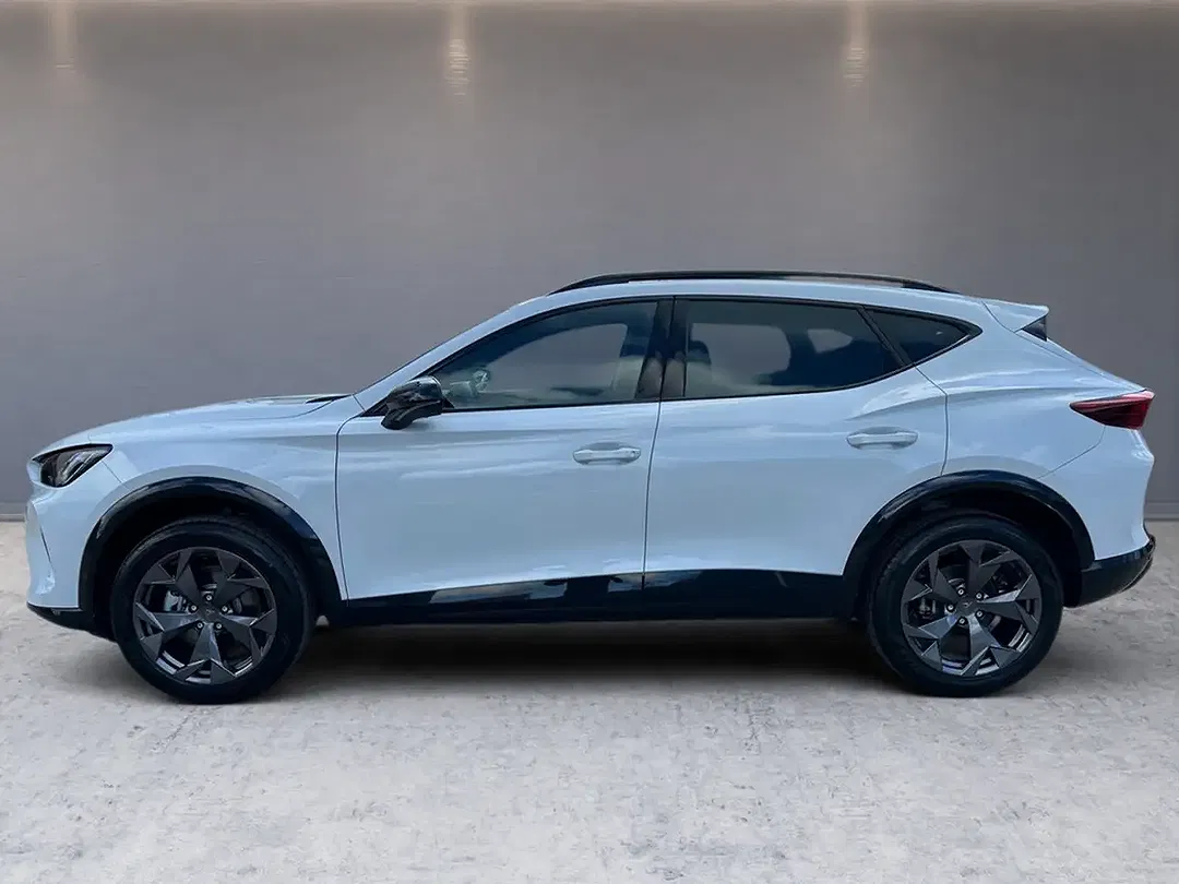 CUPRA Formentor 1.5 eTSI - Thumbnail 3