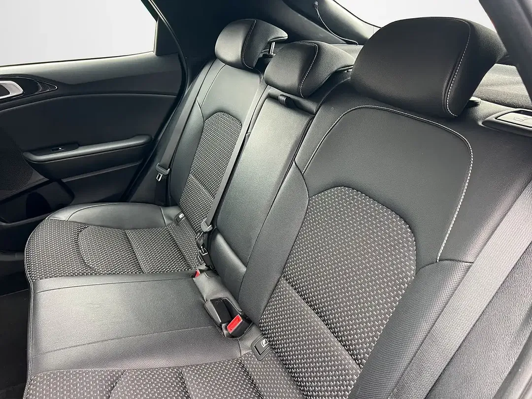 Kia XCeed AMT Vision - Thumbnail 12