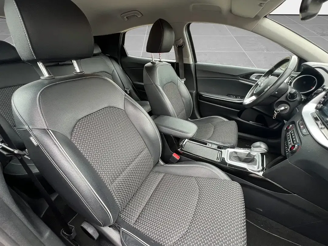 Kia XCeed AMT Vision - foto 15