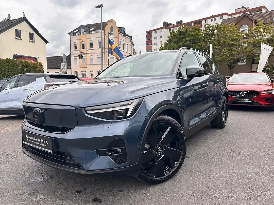 Volvo EX40 Ultra Black Edition - foto 1