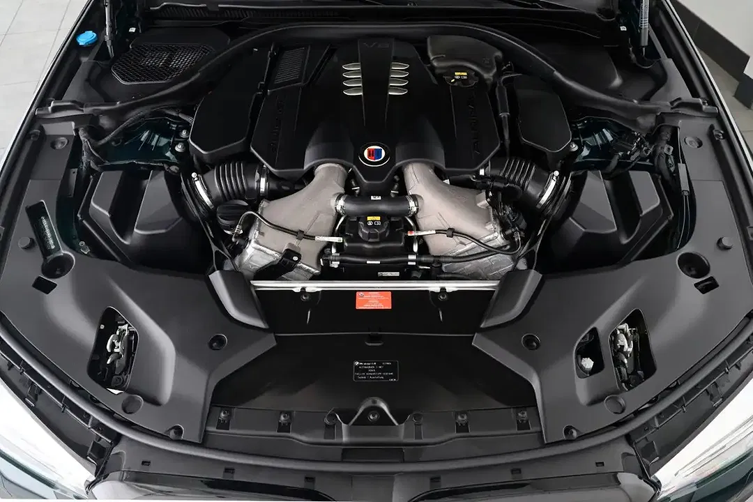 Alpina B5 SWITCH-TRONIC Allrad Touring - Thumbnail 12