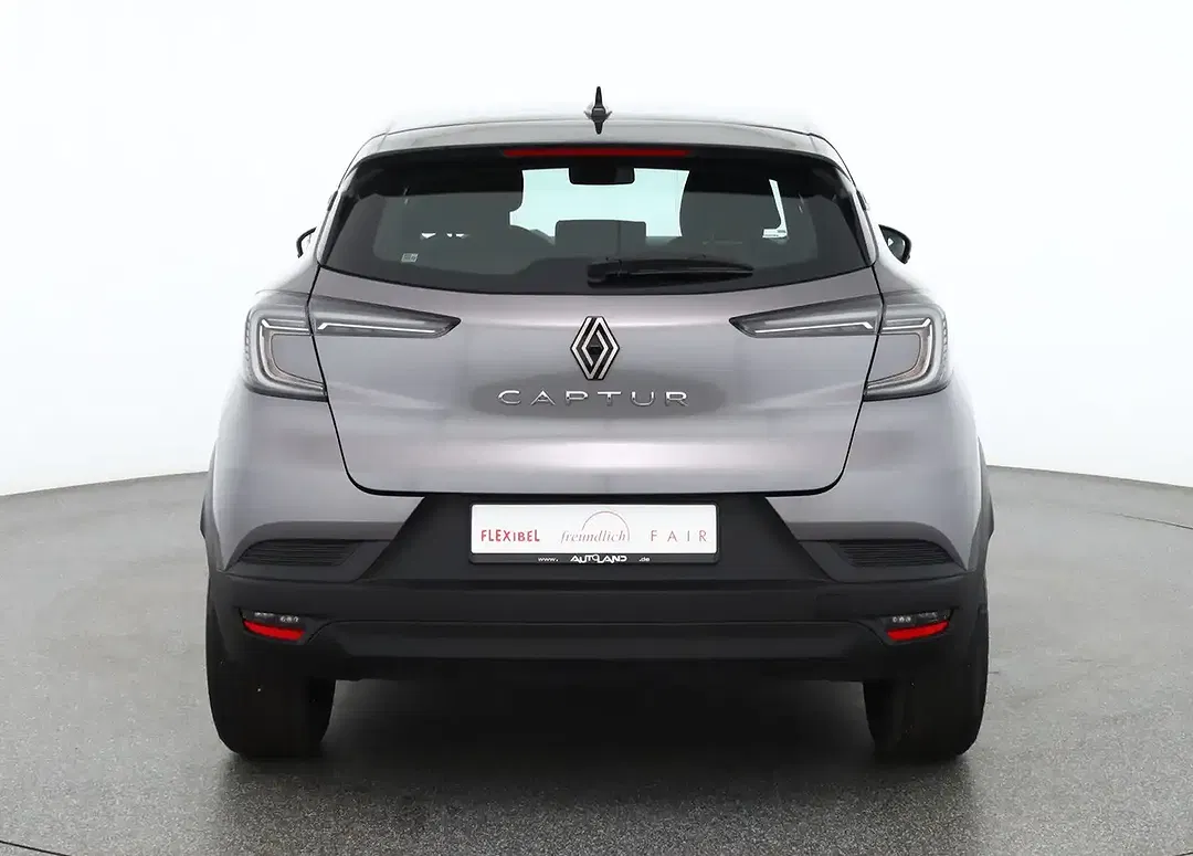 Renault Captur TCe AUT Techno - Thumbnail 4