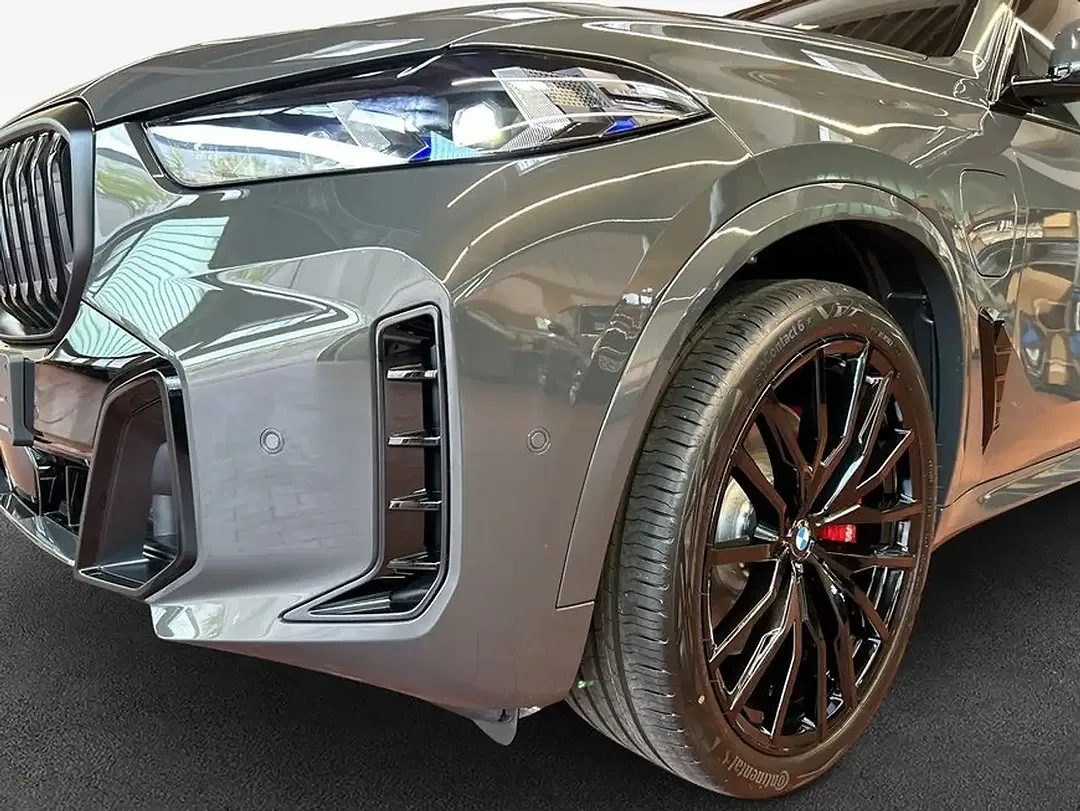 BMW X5 xDrive - Thumbnail 6