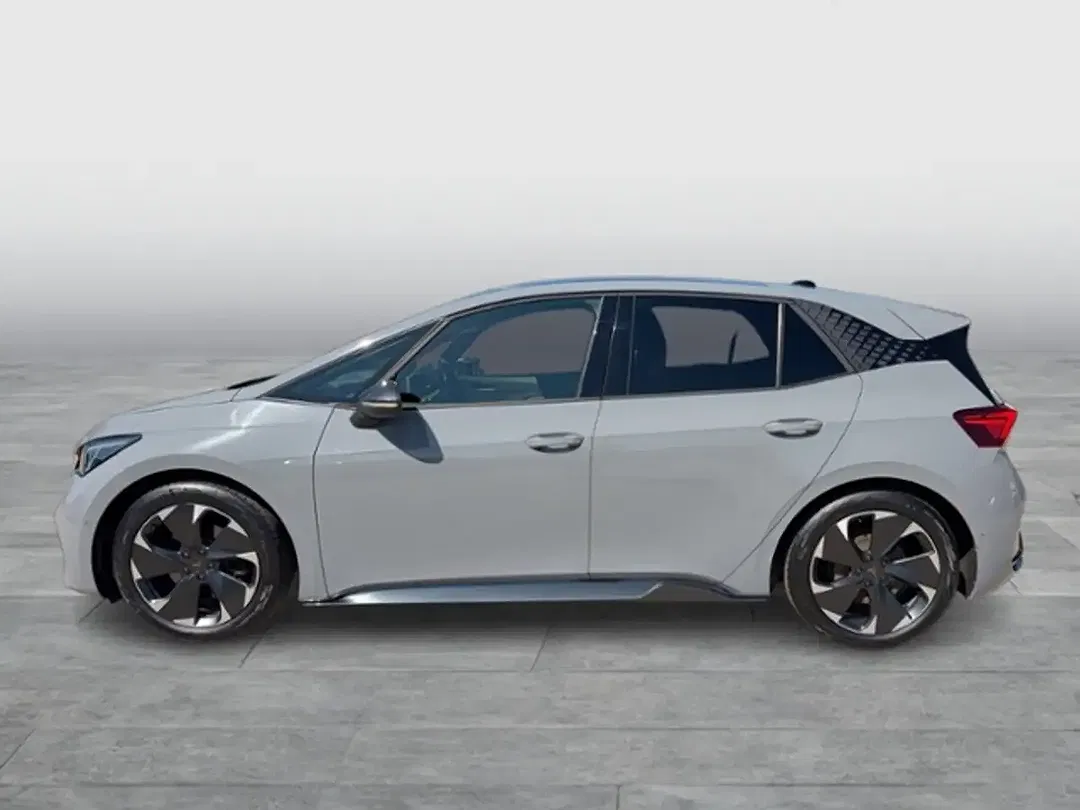 CUPRA Born - Thumbnail 3