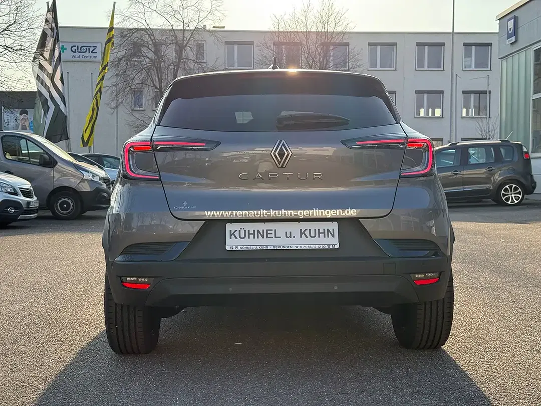 Renault Captur MHEV EDC Techno - Thumbnail 4