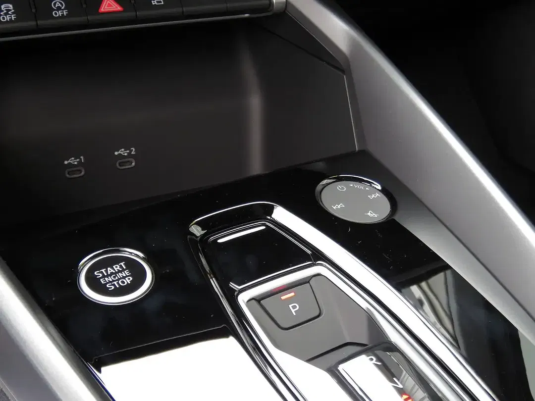 Audi A3 TFSI Sportback S line - Thumbnail 11