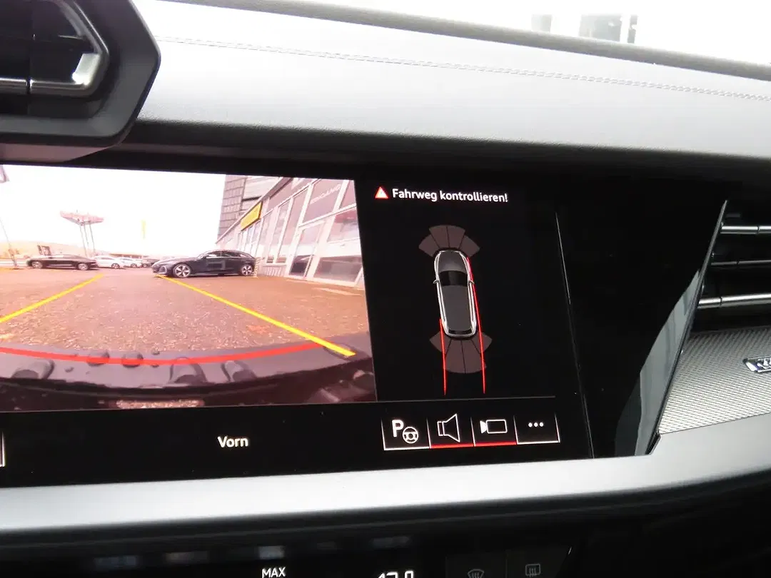 Audi A3 TFSI Sportback S line - Thumbnail 25