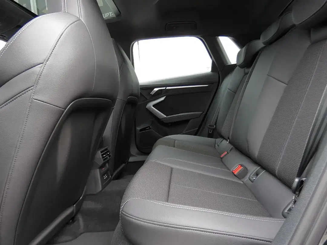 Audi A3 TFSI Sportback S line - Thumbnail 31