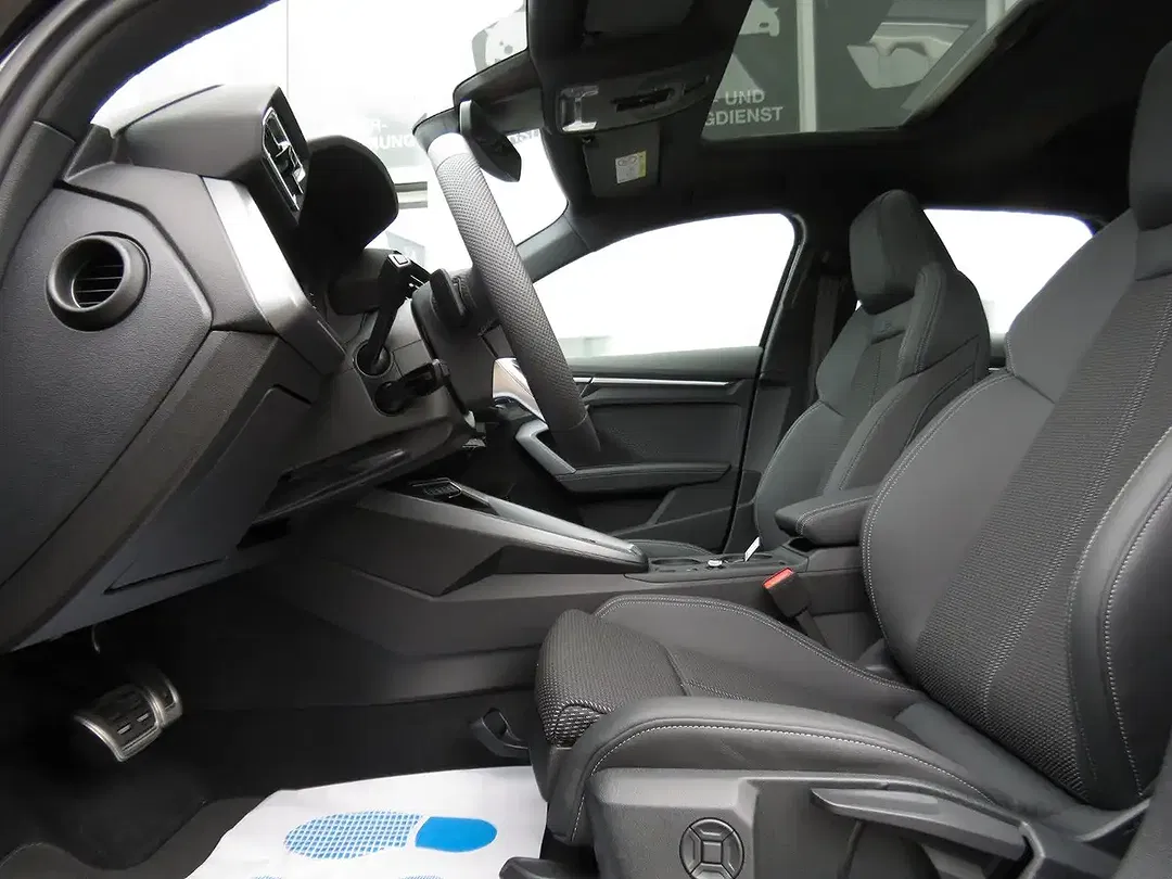 Audi A3 TFSI Sportback S line - Thumbnail 6