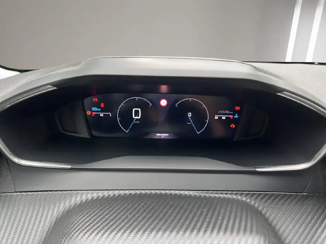 Peugeot 208 Allure - Thumbnail 11