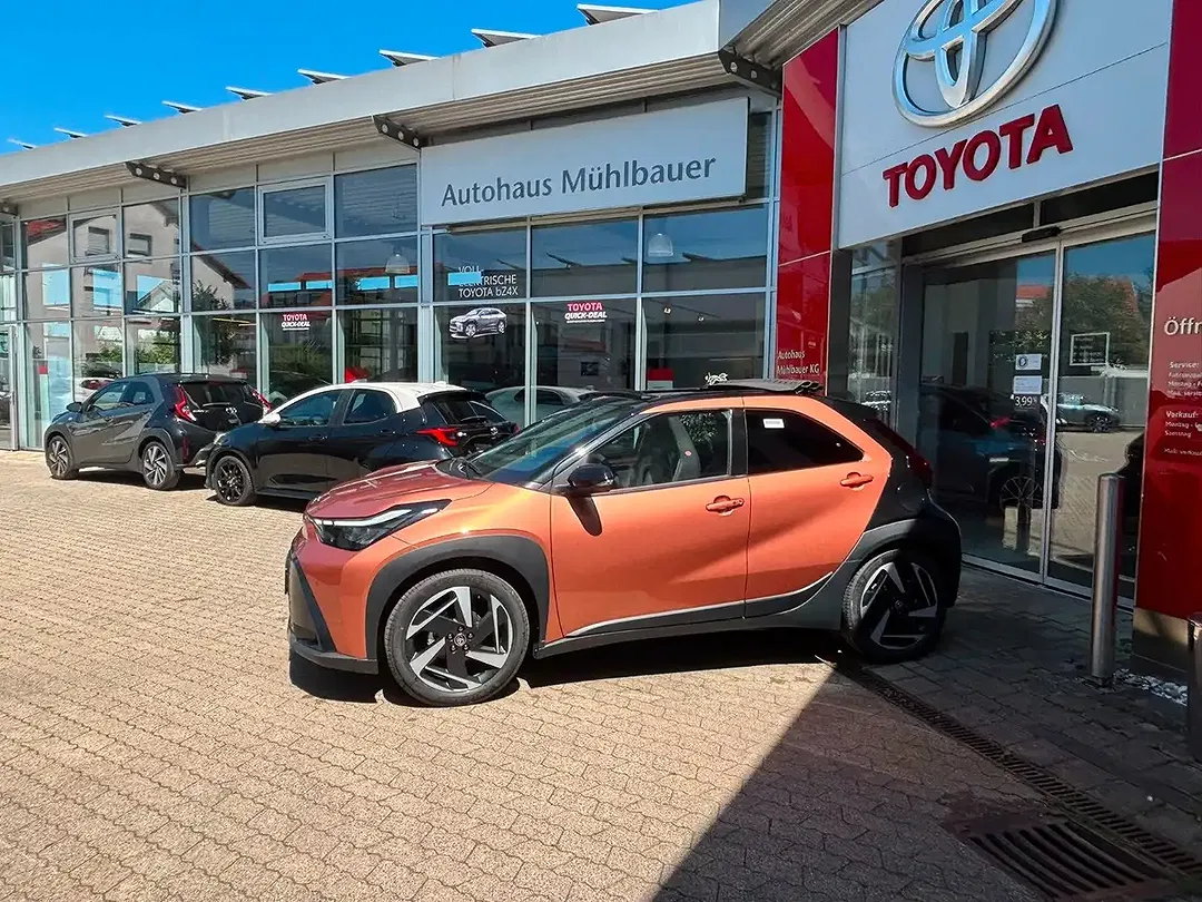 Toyota Aygo Hybrid Lounge - Thumbnail 13