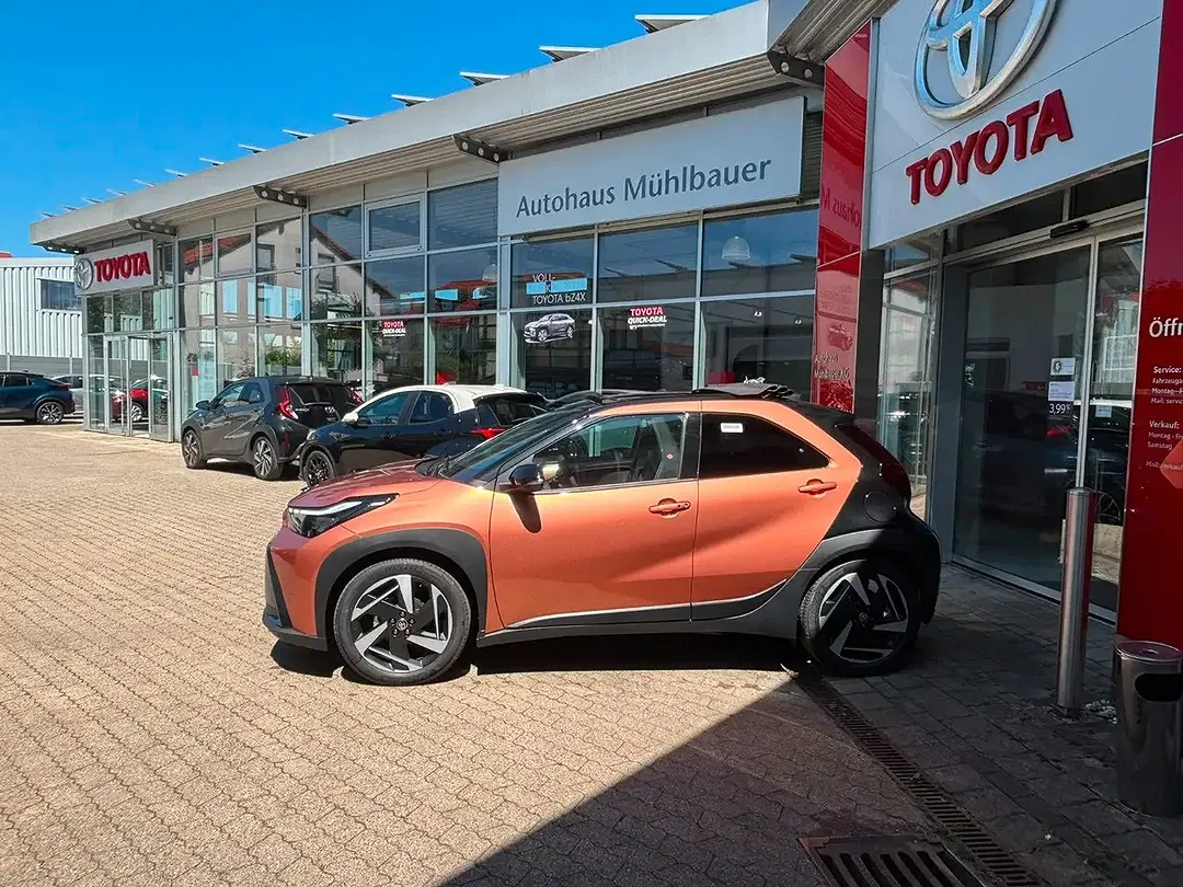 Toyota Aygo Hybrid Lounge - Thumbnail 14