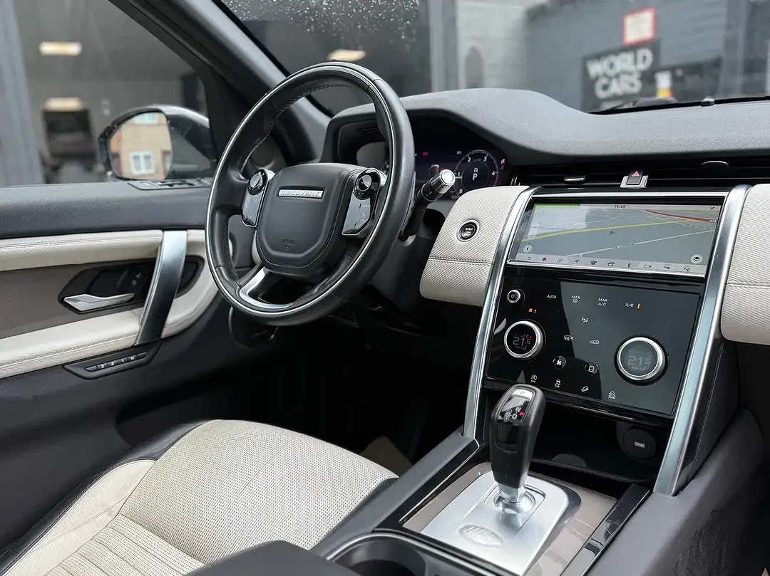 Land Rover Discovery Sport 2.0 4x4 R-Dynamic - Thumbnail 13