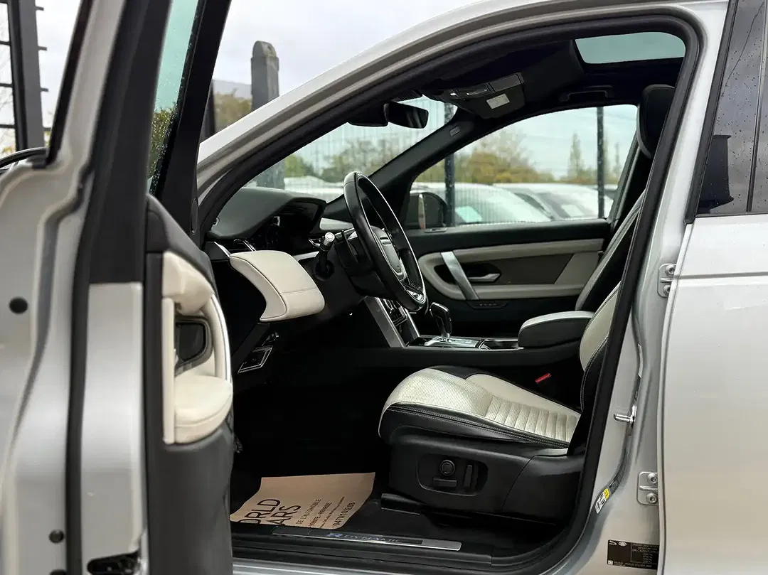Land Rover Discovery Sport 2.0 4x4 R-Dynamic - Thumbnail 7