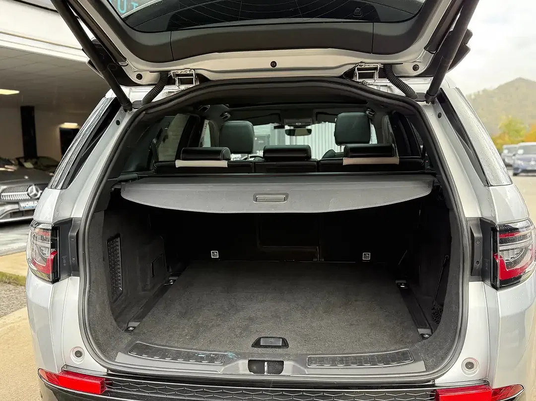 Land Rover Discovery Sport 2.0 4x4 R-Dynamic - Thumbnail 9