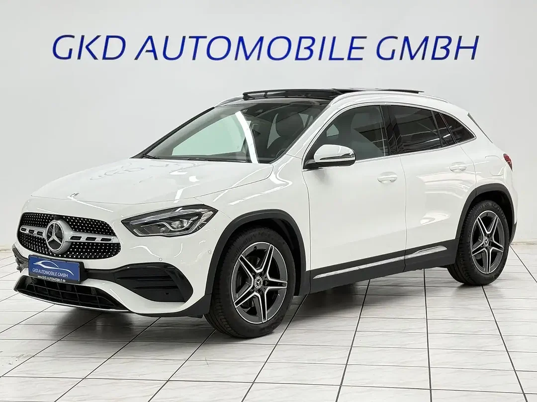 Mercedes-Benz GLA 200 MBUX AMG Line - Afbeelding 1