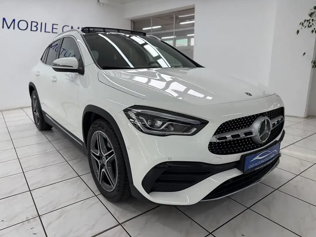 Mercedes-Benz GLA 200 MBUX AMG Line - Thumbnail 6