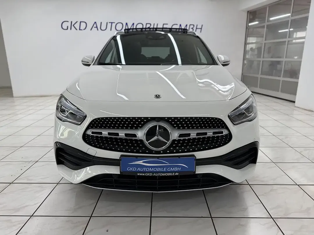 Mercedes-Benz GLA 200 MBUX AMG Line - Thumbnail 7