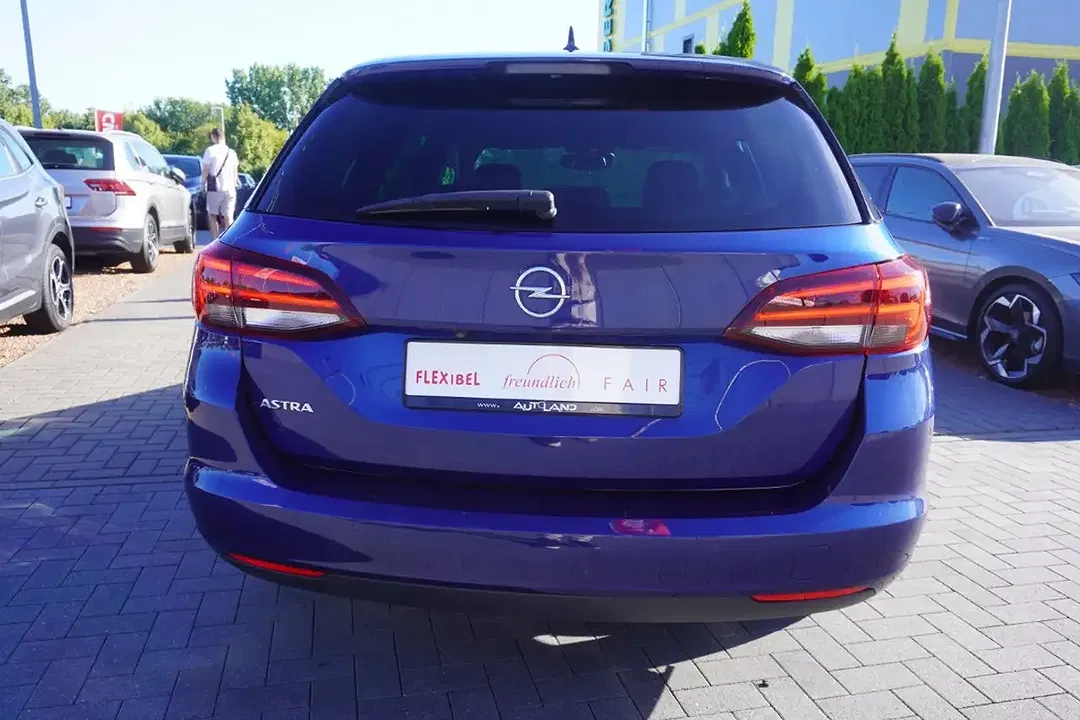 Opel Astra 1.2 Ultimate - Thumbnail 2